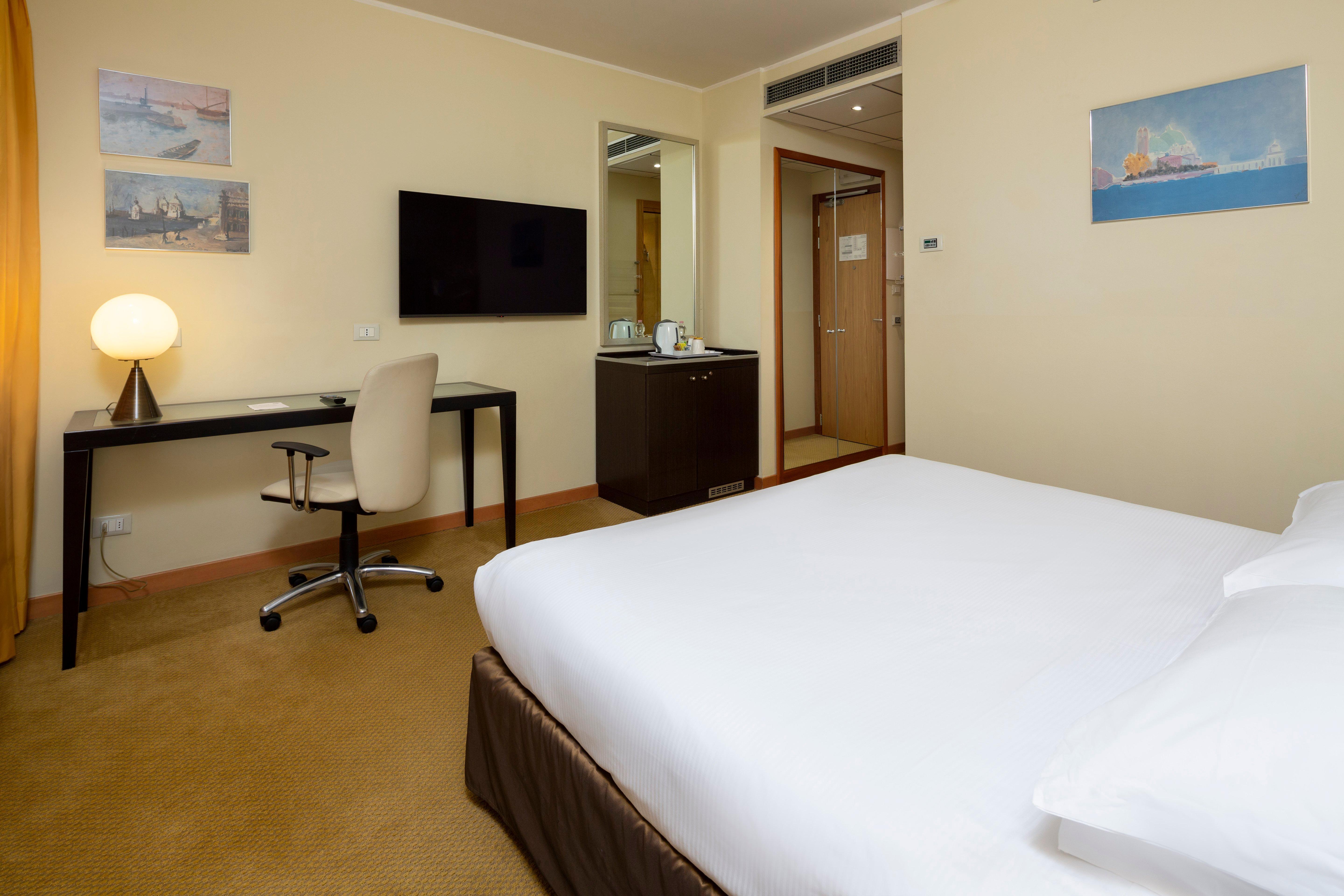 Crowne Plaza Padova By Ihg Ξενοδοχείο Εξωτερικό φωτογραφία