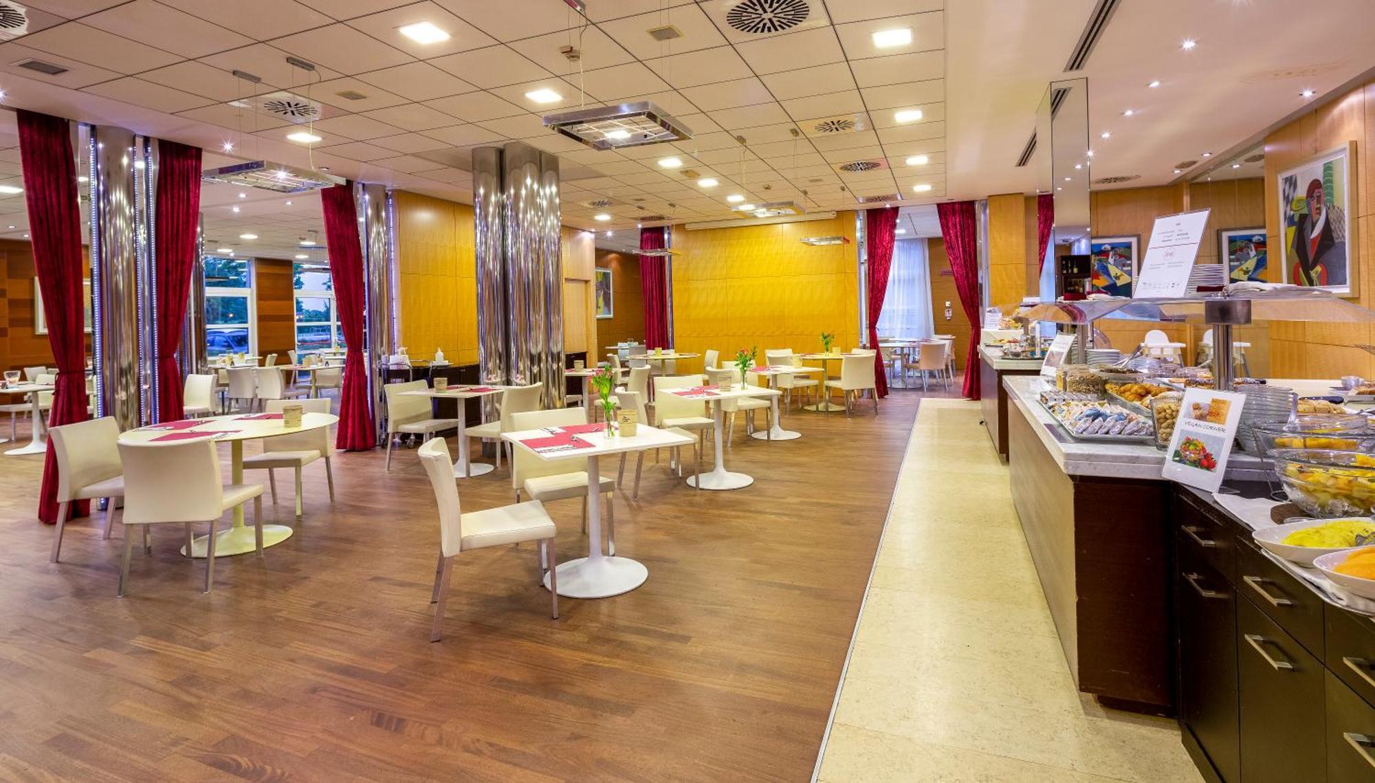 Crowne Plaza Padova By Ihg Ξενοδοχείο Εξωτερικό φωτογραφία