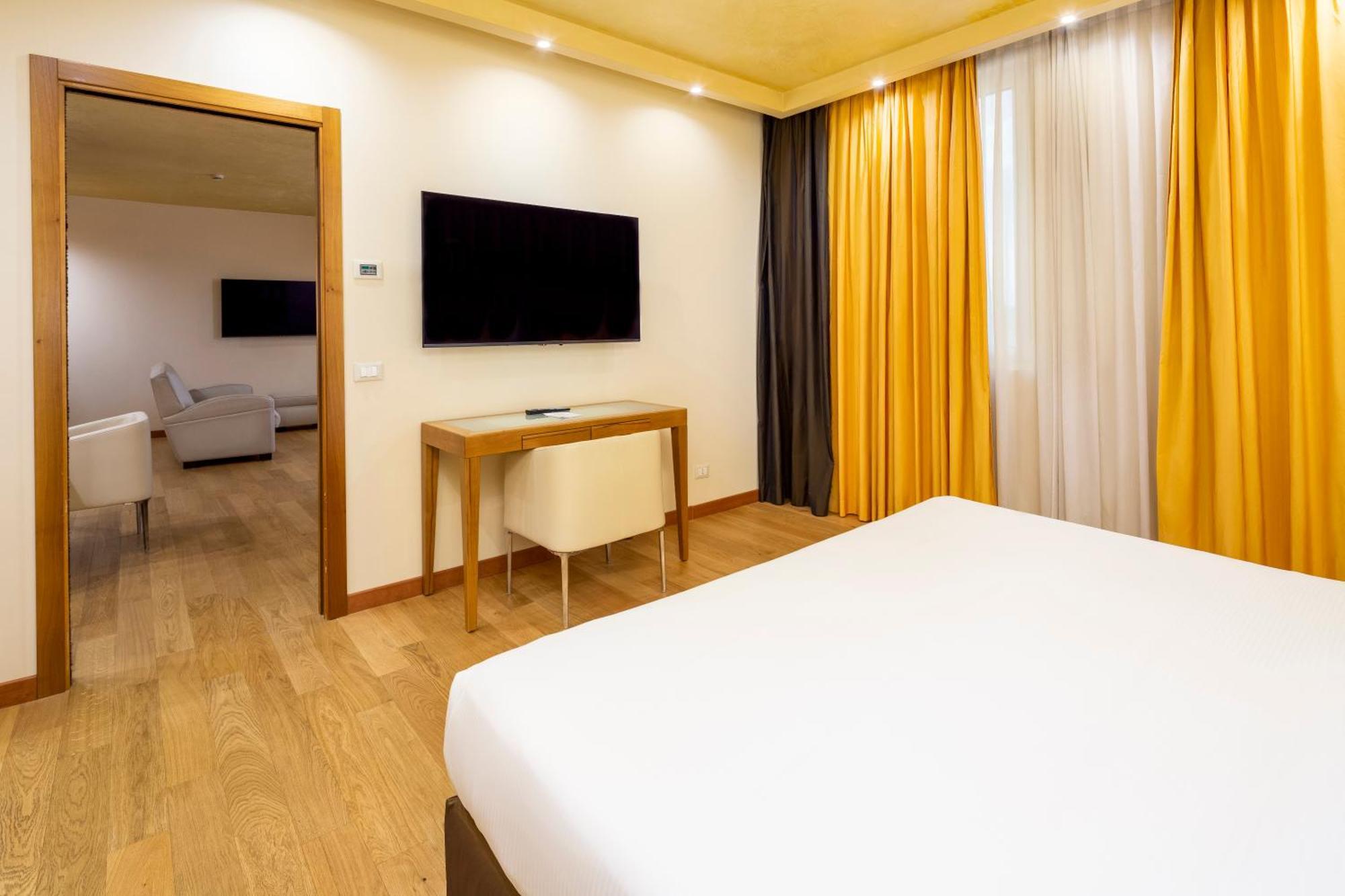 Crowne Plaza Padova By Ihg Ξενοδοχείο Εξωτερικό φωτογραφία