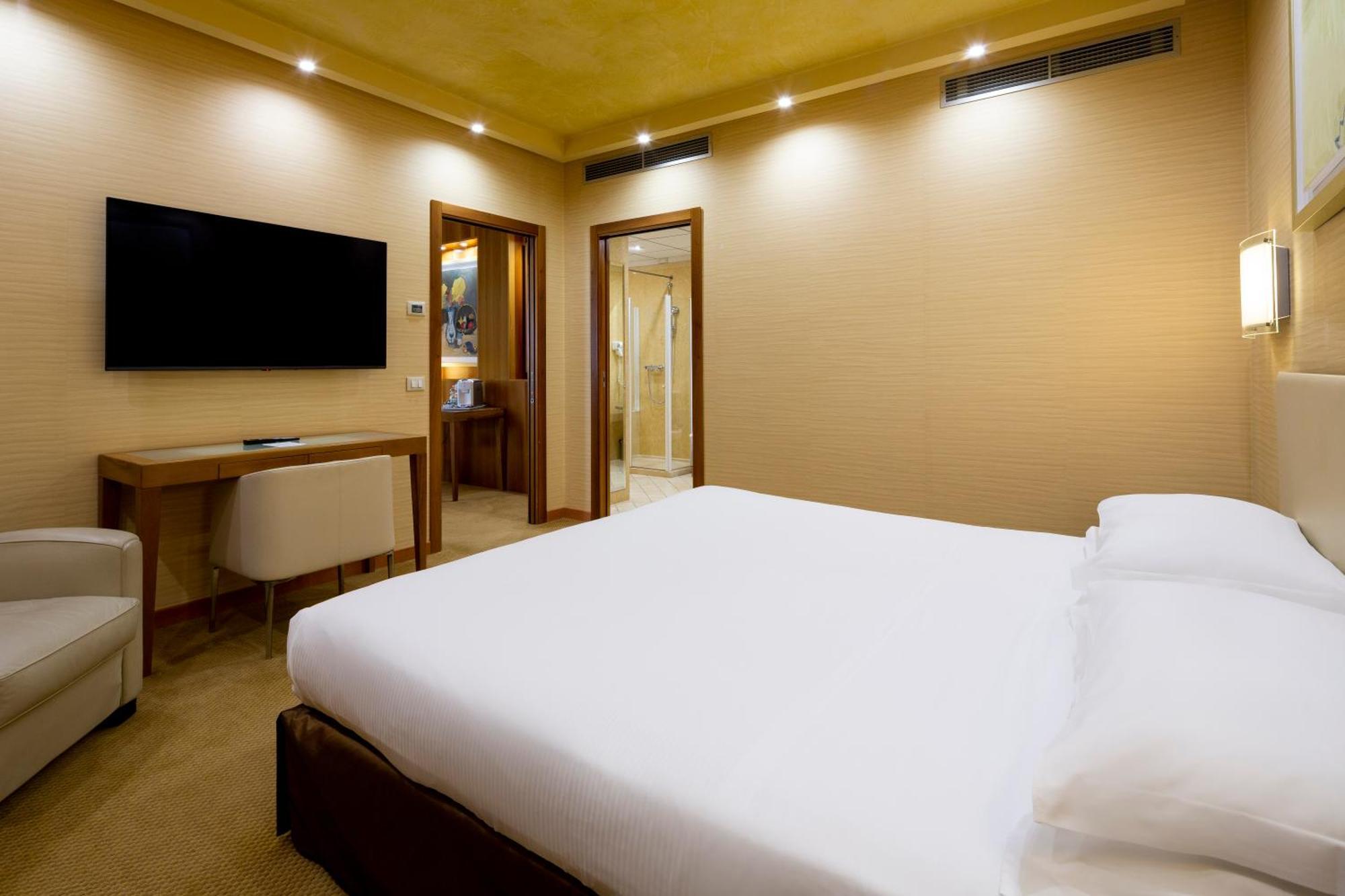 Crowne Plaza Padova By Ihg Ξενοδοχείο Εξωτερικό φωτογραφία